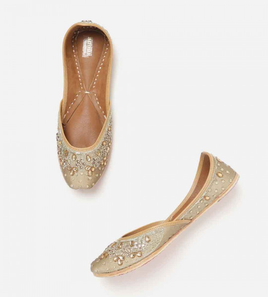 Women Gold-Toned Embellished Mojaris